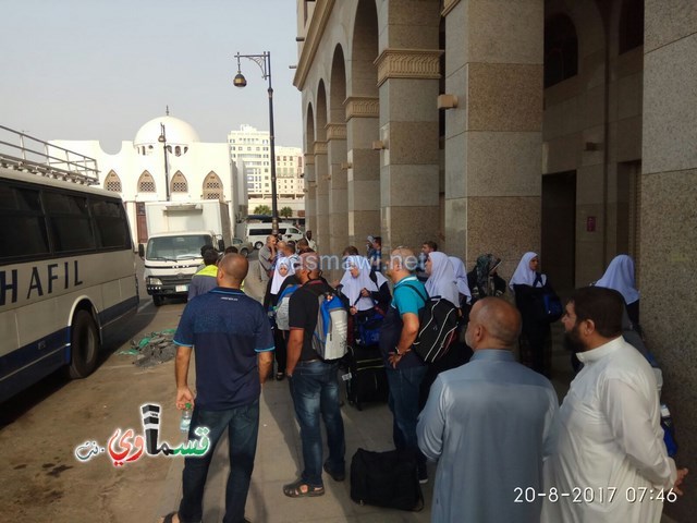   فيديو: حافلتي عمر الشيخ وابا فراس تصلا المدينة المنورة وهم بسلام والفوج الثالث يغادر البلدة